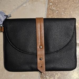 Mundi Women’s Wristlet Purse